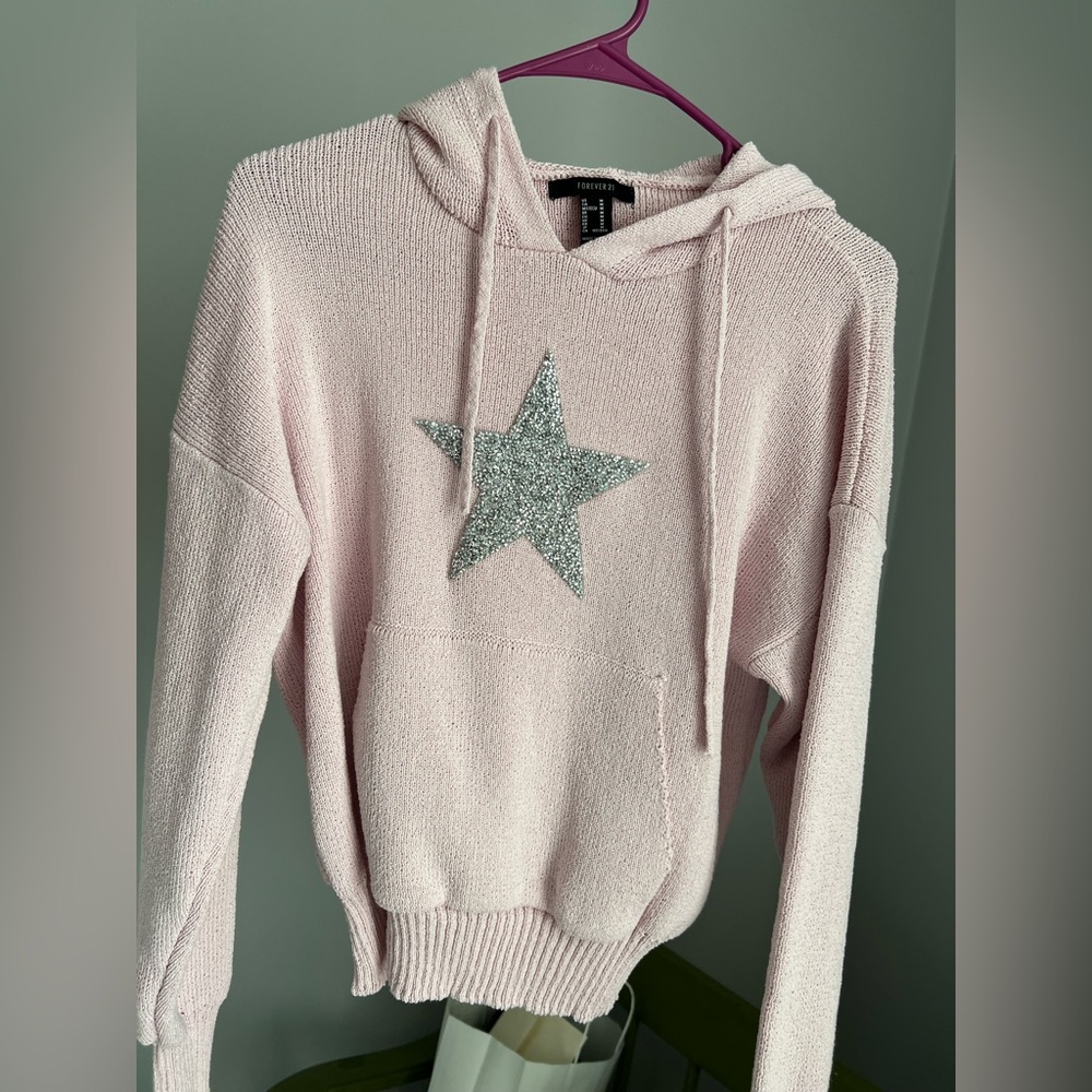 Forever 21 Light Pink Gem Star Knit Sweater Hoodie Size Medium VGUC